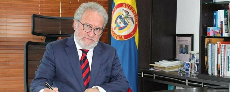 Lee más sobre el artículo Reconocimiento a la gestión administrativa y académica del Rector Ricardo García Duarte